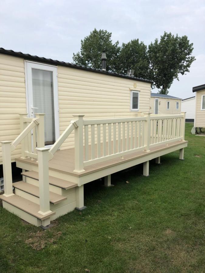 8 Berth Caravan Hotel Clacton-on-Sea Kültér fotó